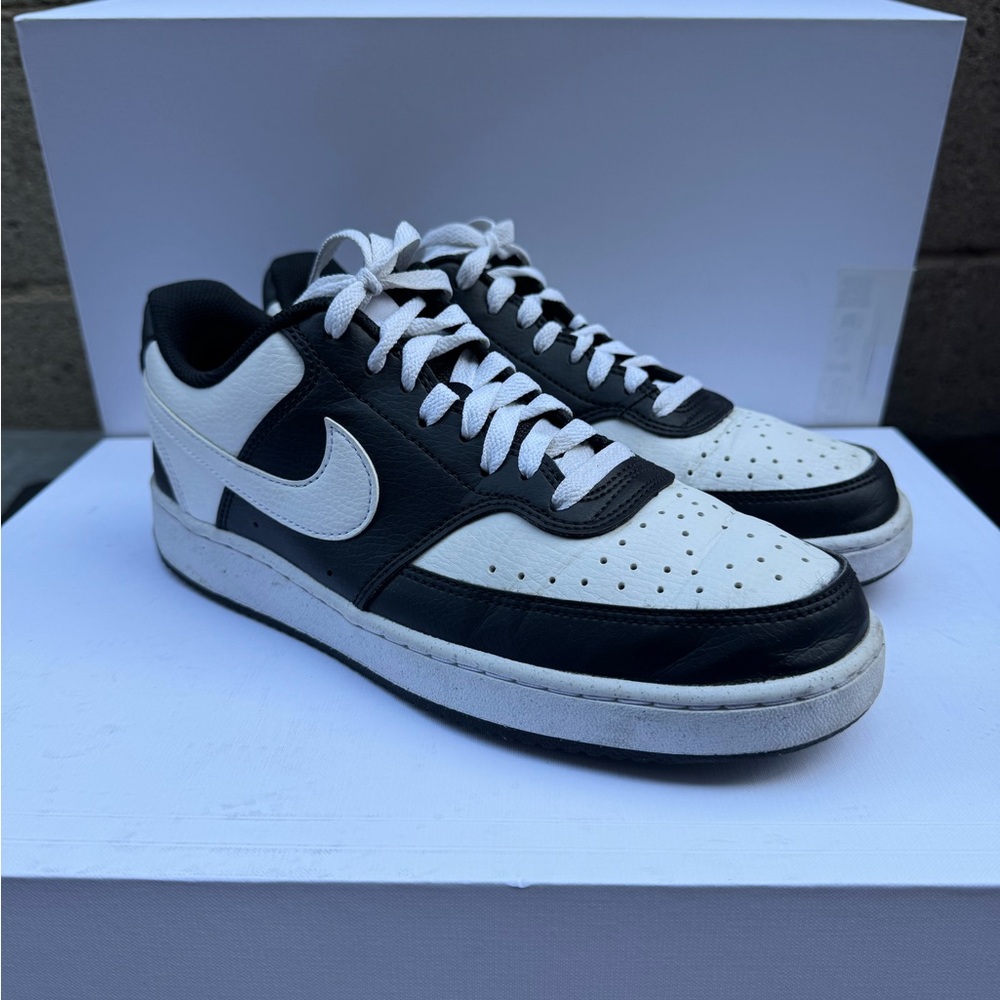 Nike Low-Top Black and White Leather Sneakers with Swoosh